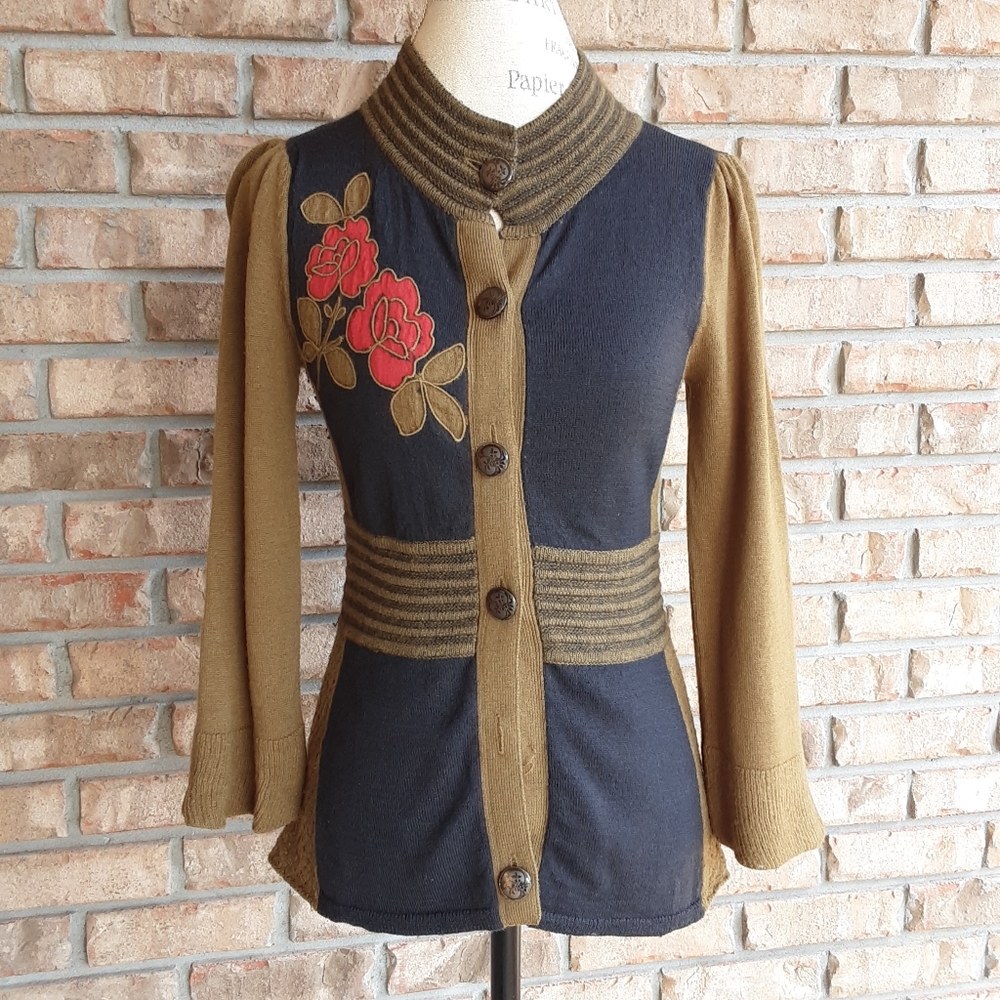 Anthropologie Lia Molly New Orleans Robin Rare Wool/ Cardigan Blend Sweater.
